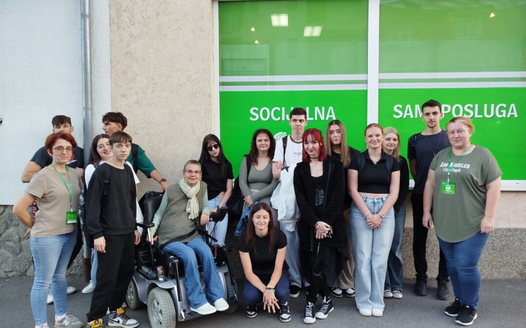 Učenici SŠ Isidora Kršnjavoga pomogli Socijalnoj samoposluzi