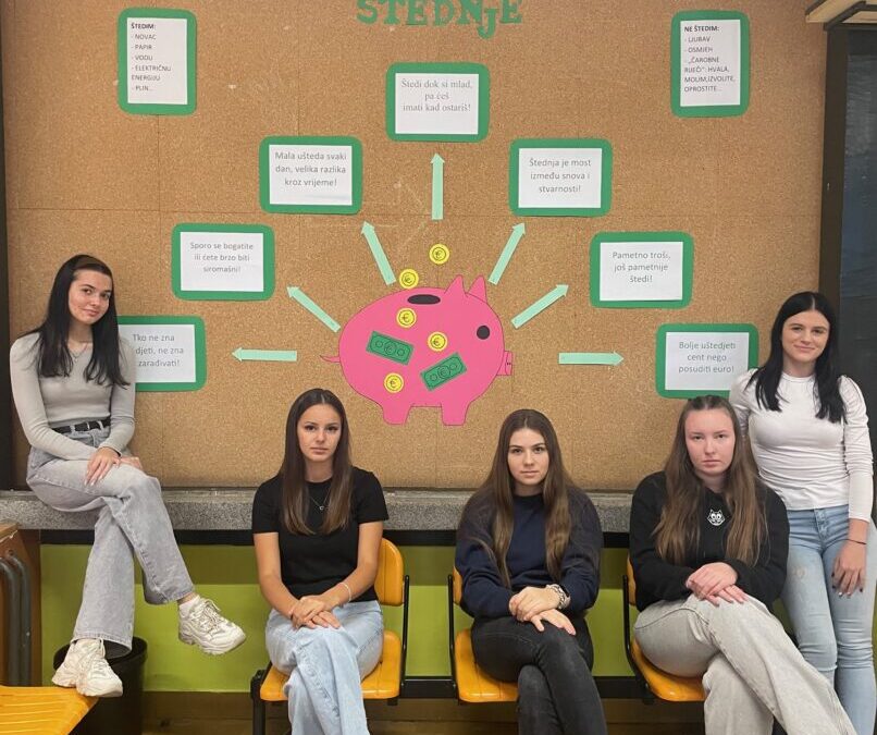 Učenici 3. i 4. razreda ekonomske struke obilježili Međunarodni dan štednje