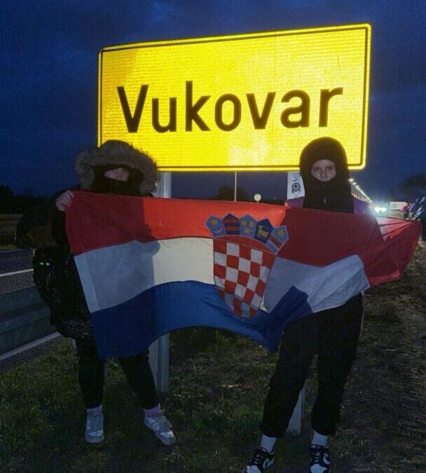 Učenici i profesori naše škole sudjelovali u Hodu za Vukovar