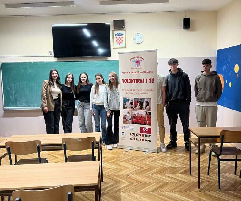 S učenicima i volonterima, srednjoškolska volonterska iskustva, danas kolegice, Anđele Ciboci u udruzi Otvoreno srce