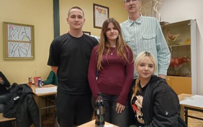 Pripreme volontera za aktivnosti asistiranja korisnicima Centra za nestalu i zlostavljanu djecu u Našicama